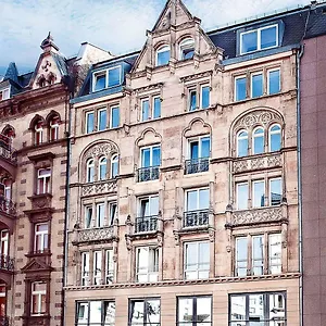 Five Elements And Capsules Frankfurt Хостел Франкфурт-на-Майне