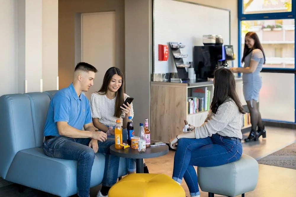 A&O Dresden Hauptbahnhof Hostel
